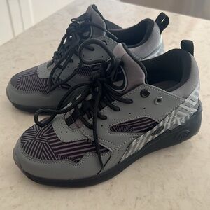 Boys Heelys NWOT new without tags size youth 3